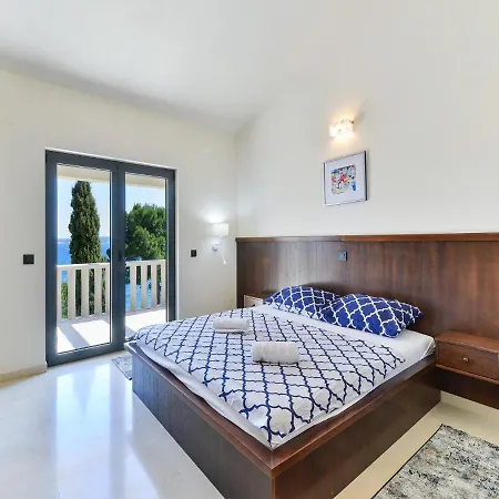 Beachfront Mediterranea *