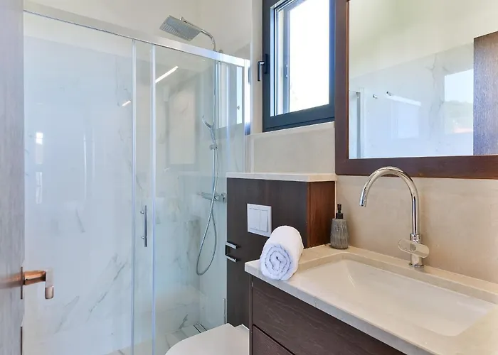 Beachfront Mediterranea 빌라 *