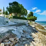 Beachfront Mediterranea Kukljica