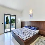 Beachfront Mediterranea *